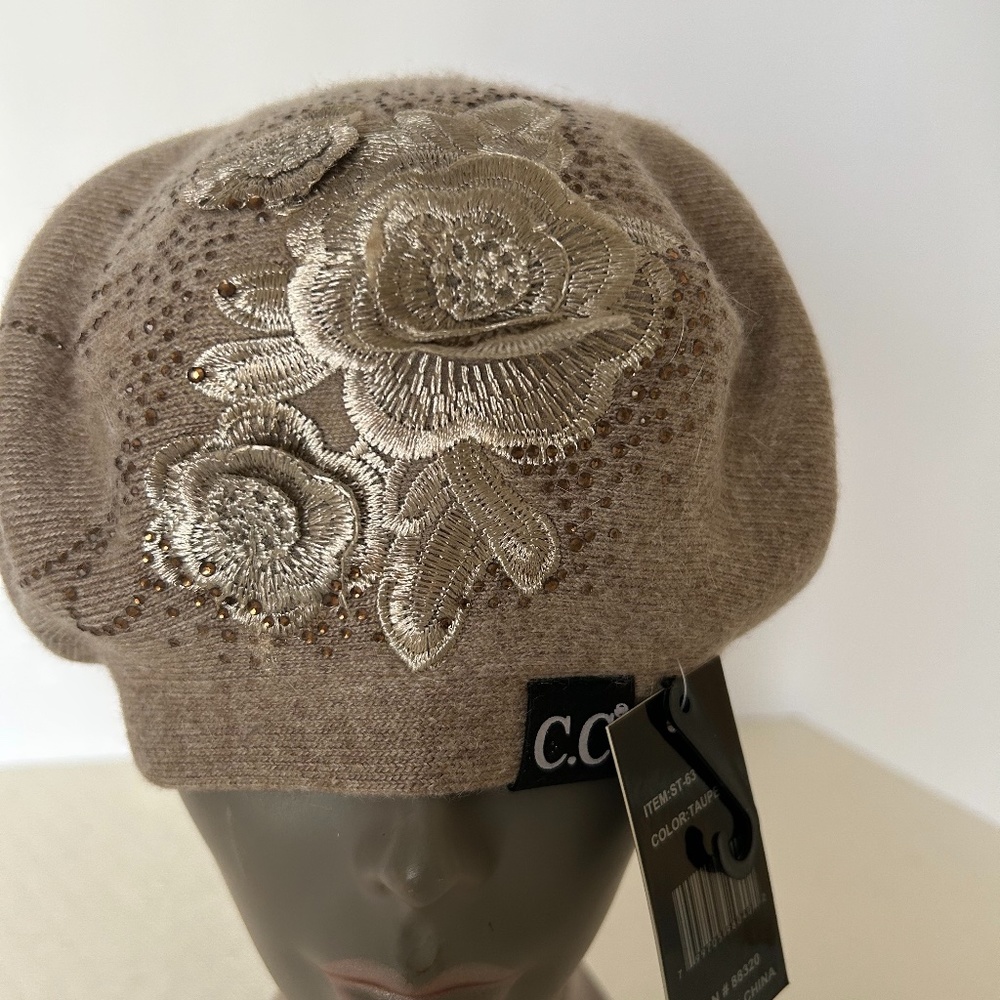 new beautiful cashmere hat